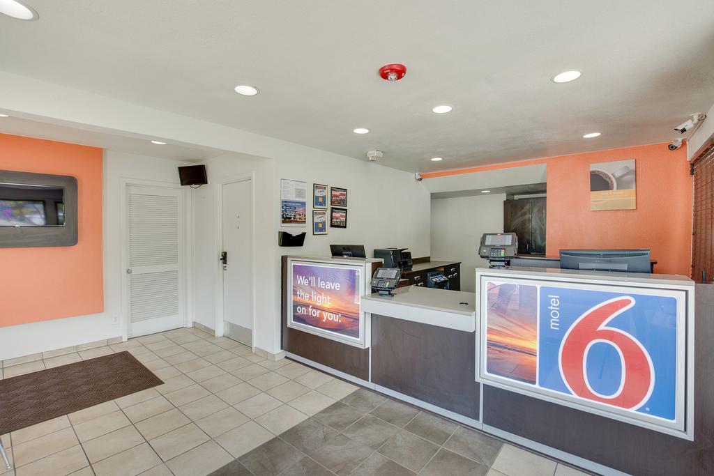 Motel 6-Columbus, Oh - West Екстер'єр фото