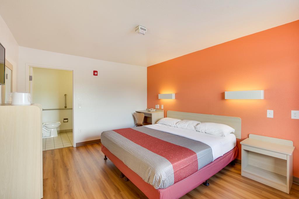 Motel 6-Columbus, Oh - West Екстер'єр фото