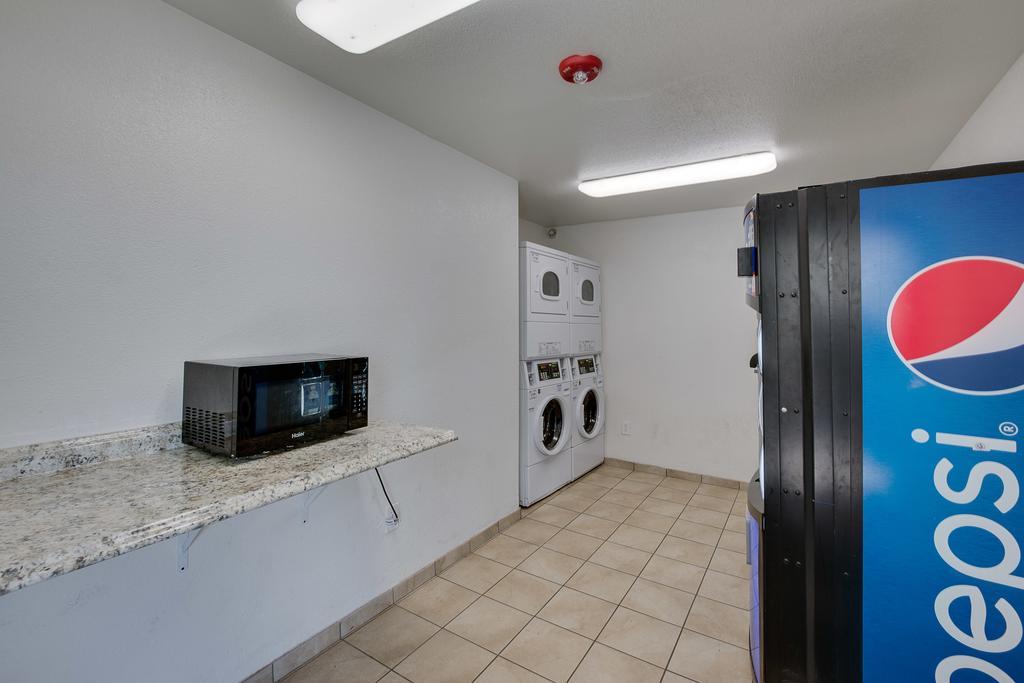 Motel 6-Columbus, Oh - West Екстер'єр фото