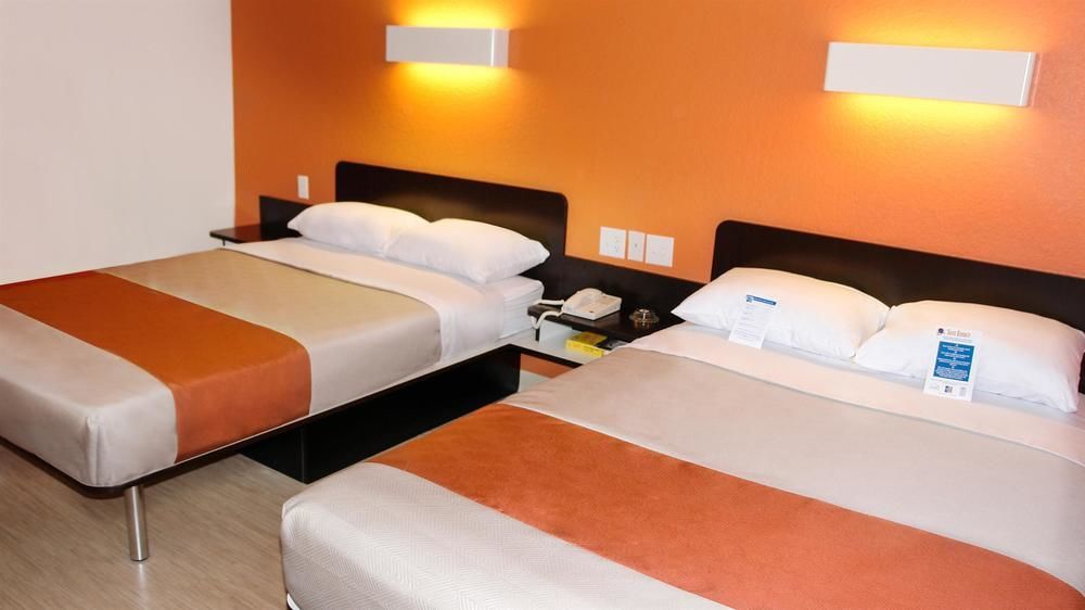 Motel 6-Columbus, Oh - West Екстер'єр фото
