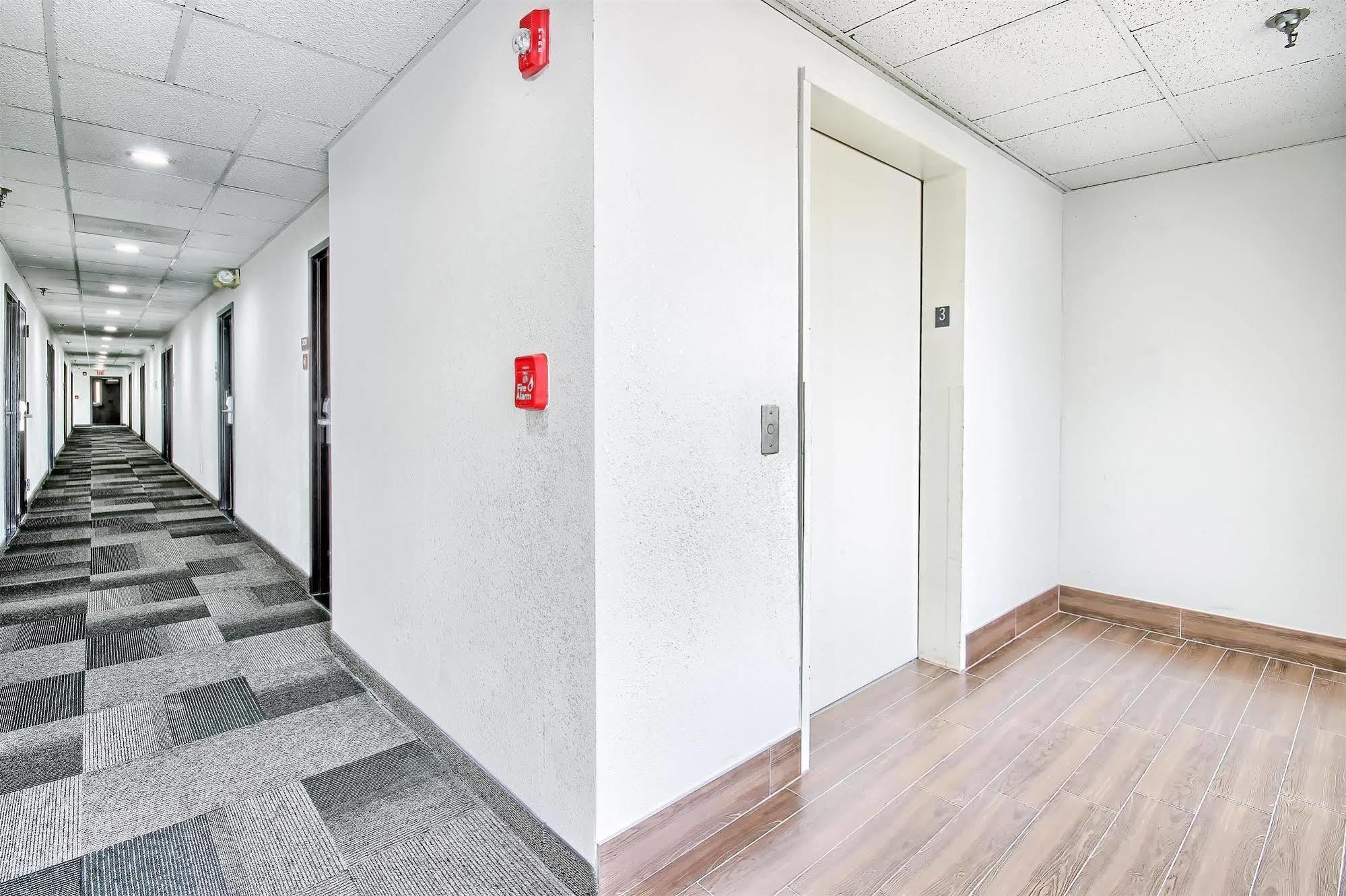 Motel 6-Columbus, Oh - West Екстер'єр фото